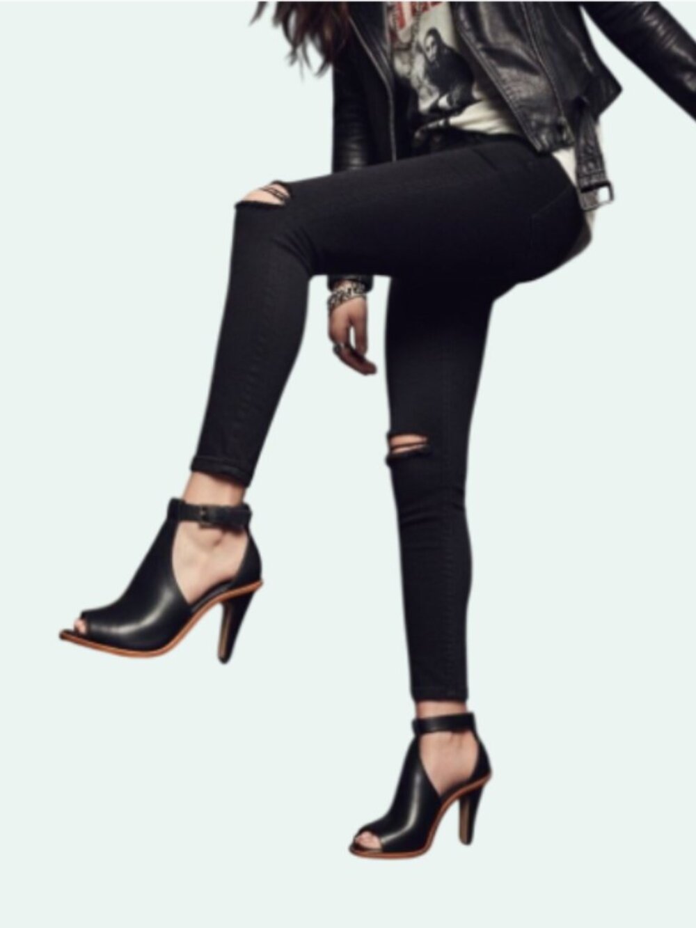 NWOB Vince Camuto Shooties Black  Edgy Rocker Chic Boho Mod Minimalist Open-toe